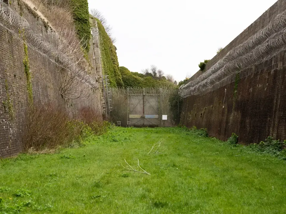 Defensive Landscapes