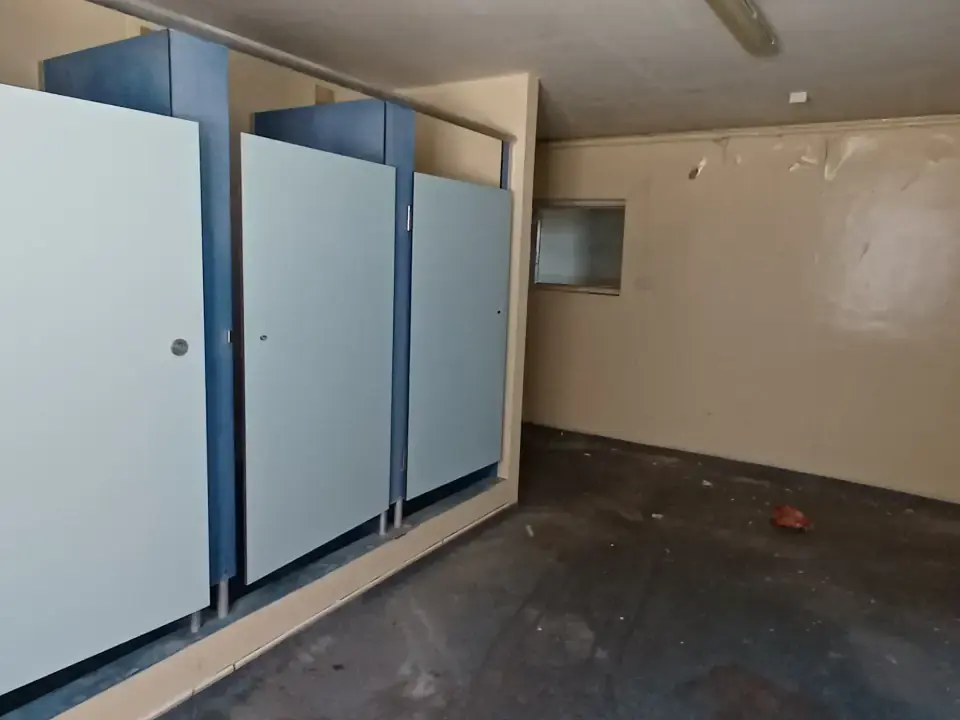 Toilets & Showers photo 10