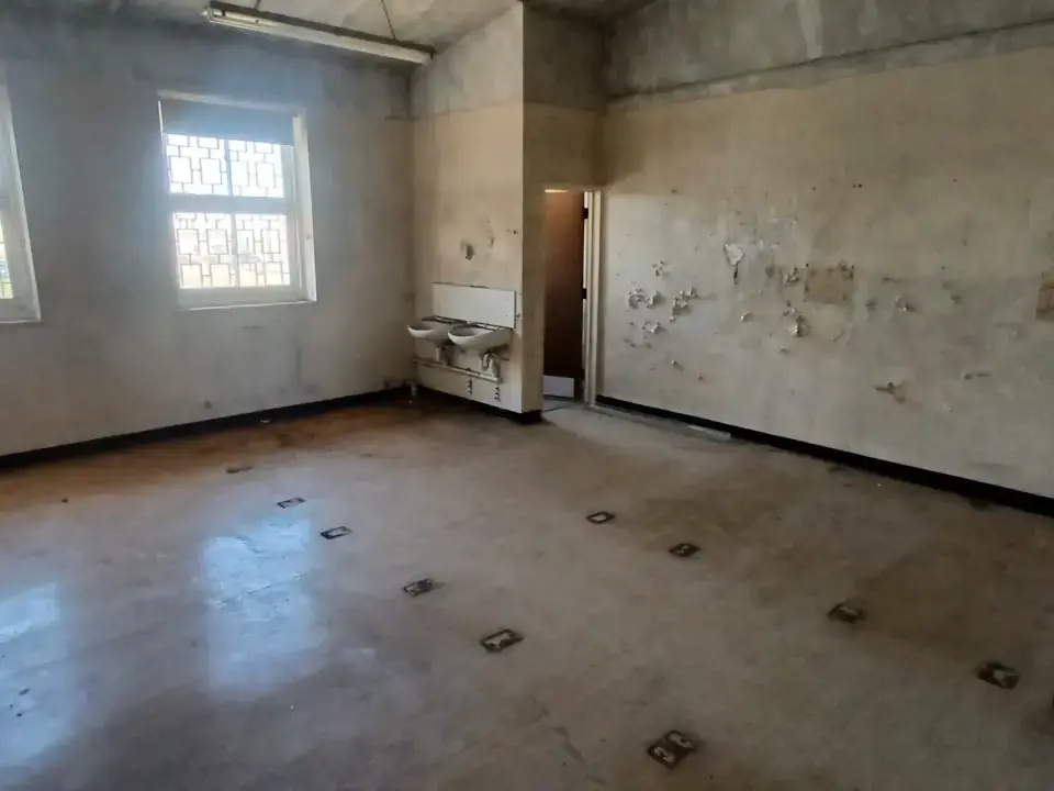 Toilets & Showers photo 15