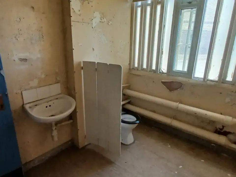 Toilets & Showers photo 25